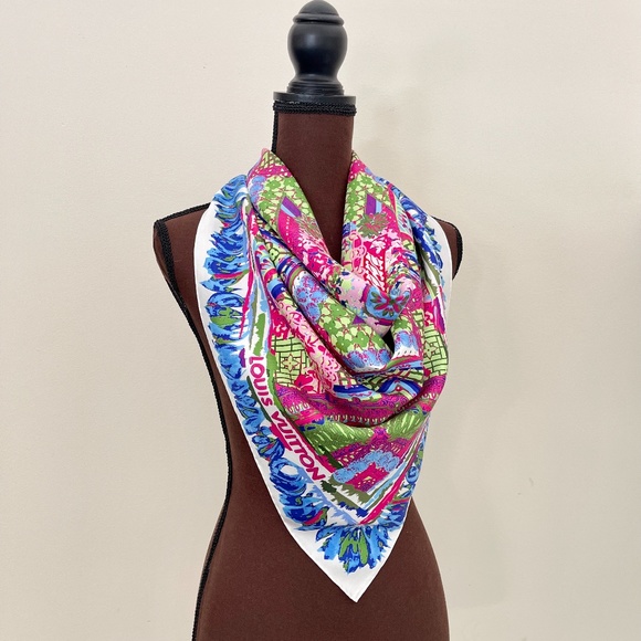 New Louis Vuitton Scarf Monogram Paradise Barbie Blue Green Pink Silk Sc… - Picture 12 of 16